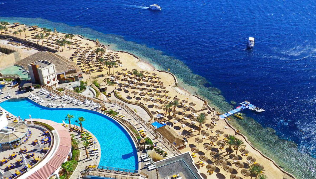 Отель Reef Oasis Blue Bay Resort & Spa