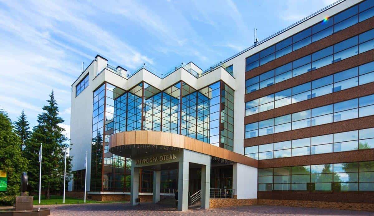 Фото отеля Артурс Village & SPA Hotel