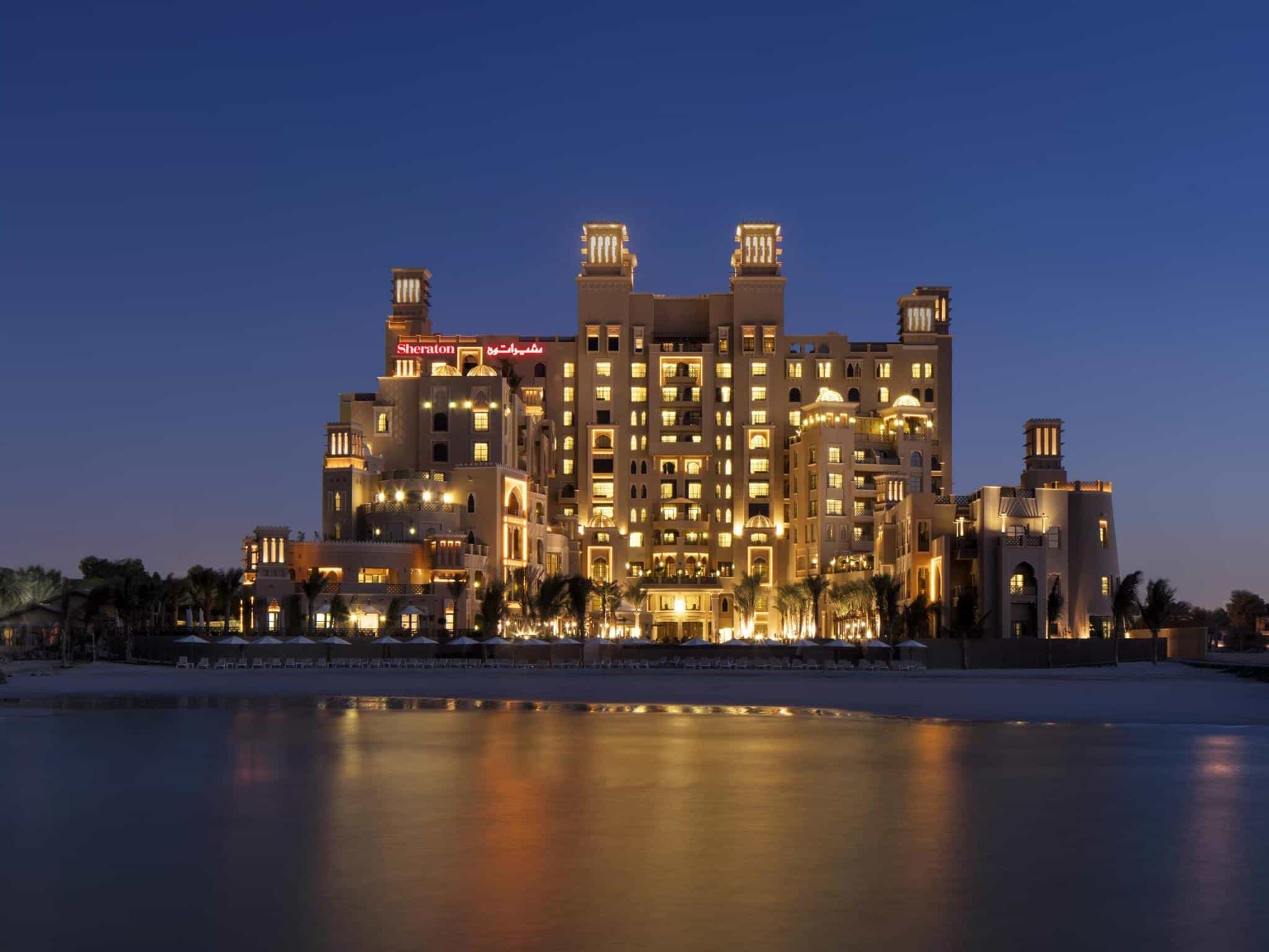 Фото Sheraton Sharjah Beach Resort & Spa 5*