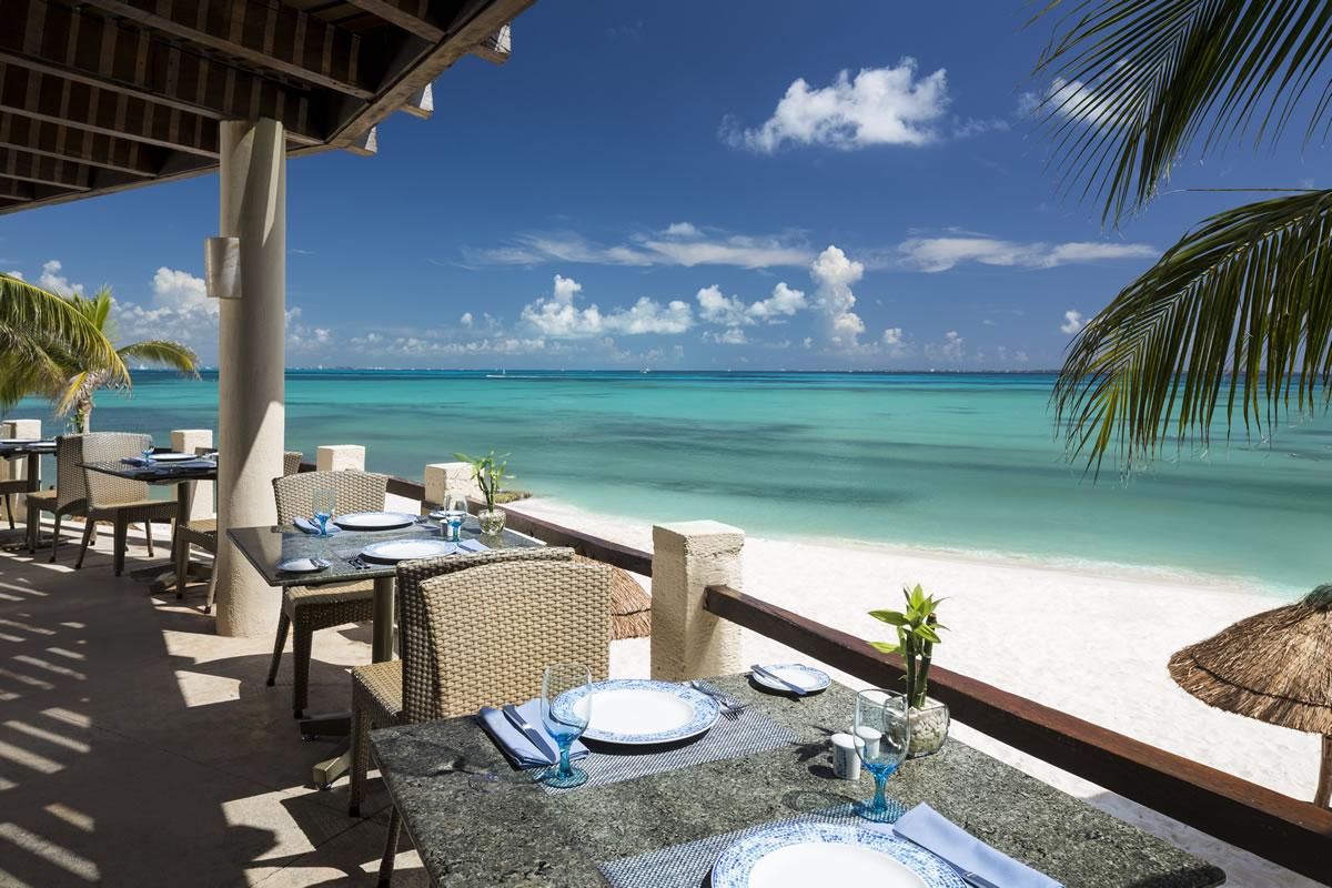 Райский отель Grand Fiesta Americana Coral Beach Resort & Spa