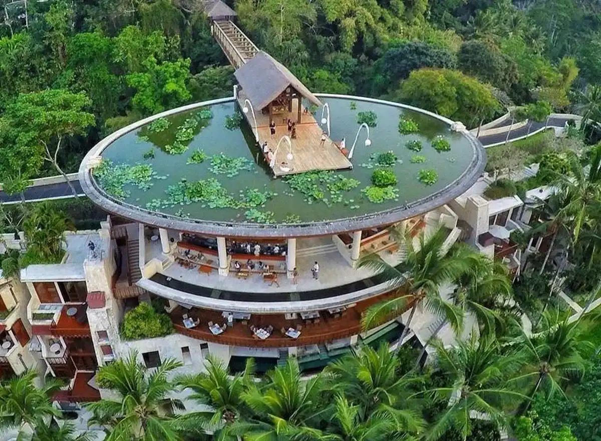 Отель Four Seasons Resort Bali at Sayan в Индонезии